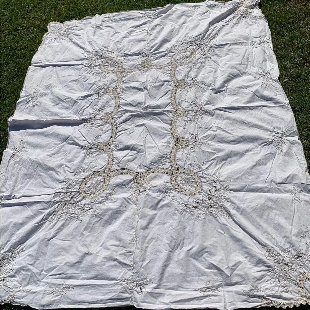 Table cloth